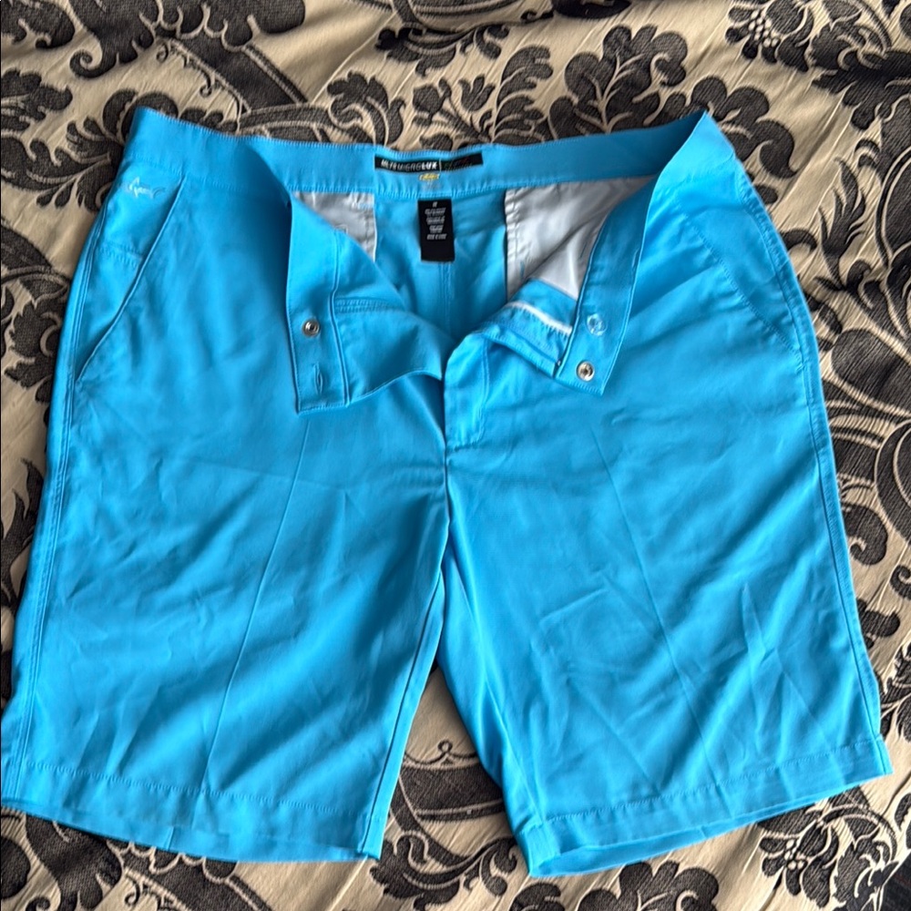 Blue Turquoise Greg Norman Men's Golf Shorts - Size 36